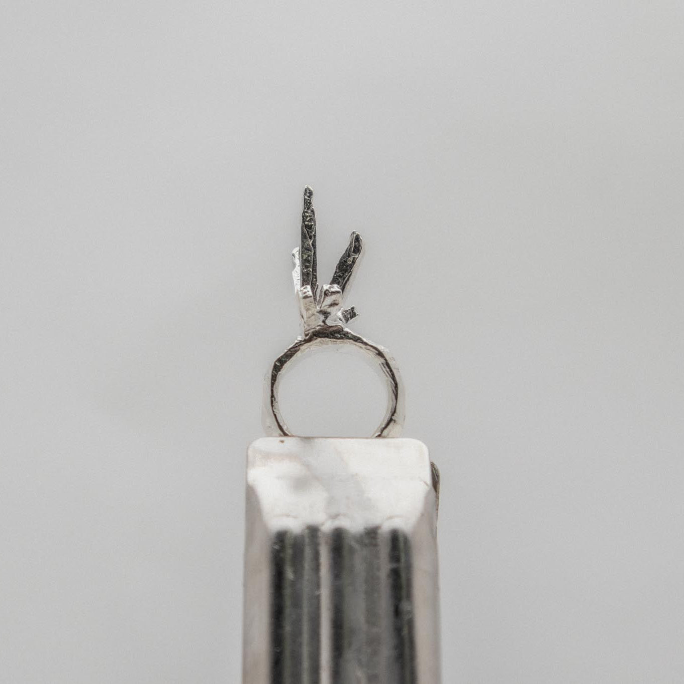 Ring 21 - Medium Crystal