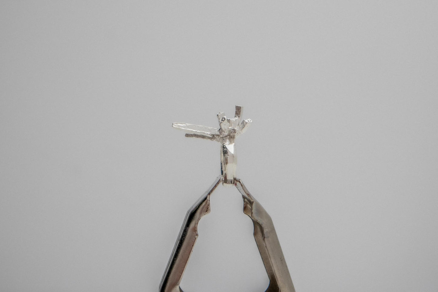 Ring 23 - Medium Crystal