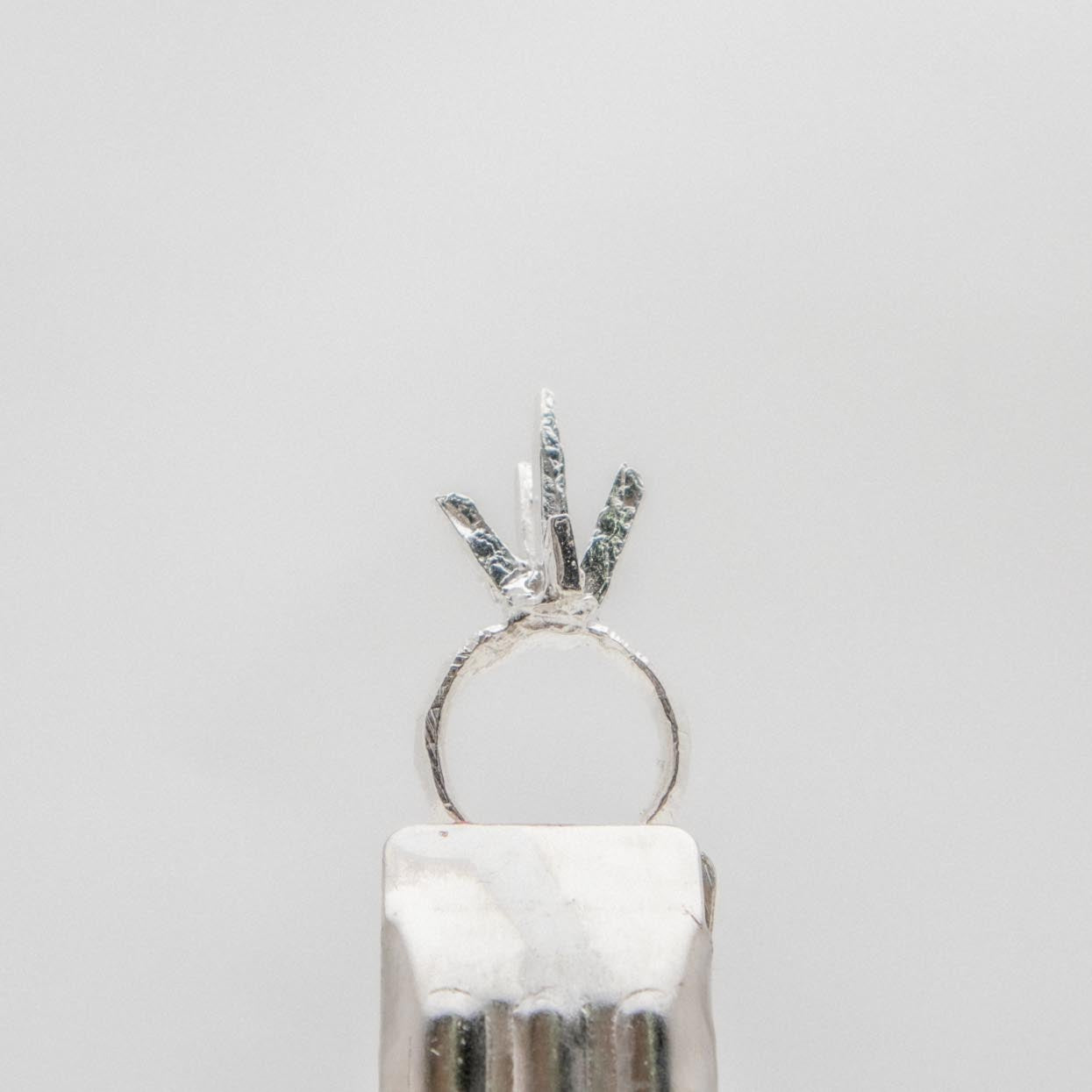 Ring 27 - Medium Crystal