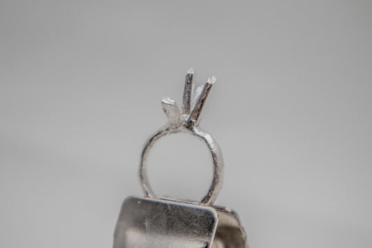 Ring 20 - Small Crystal