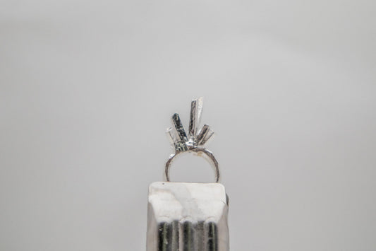 Ring 24 - Medium Crystal