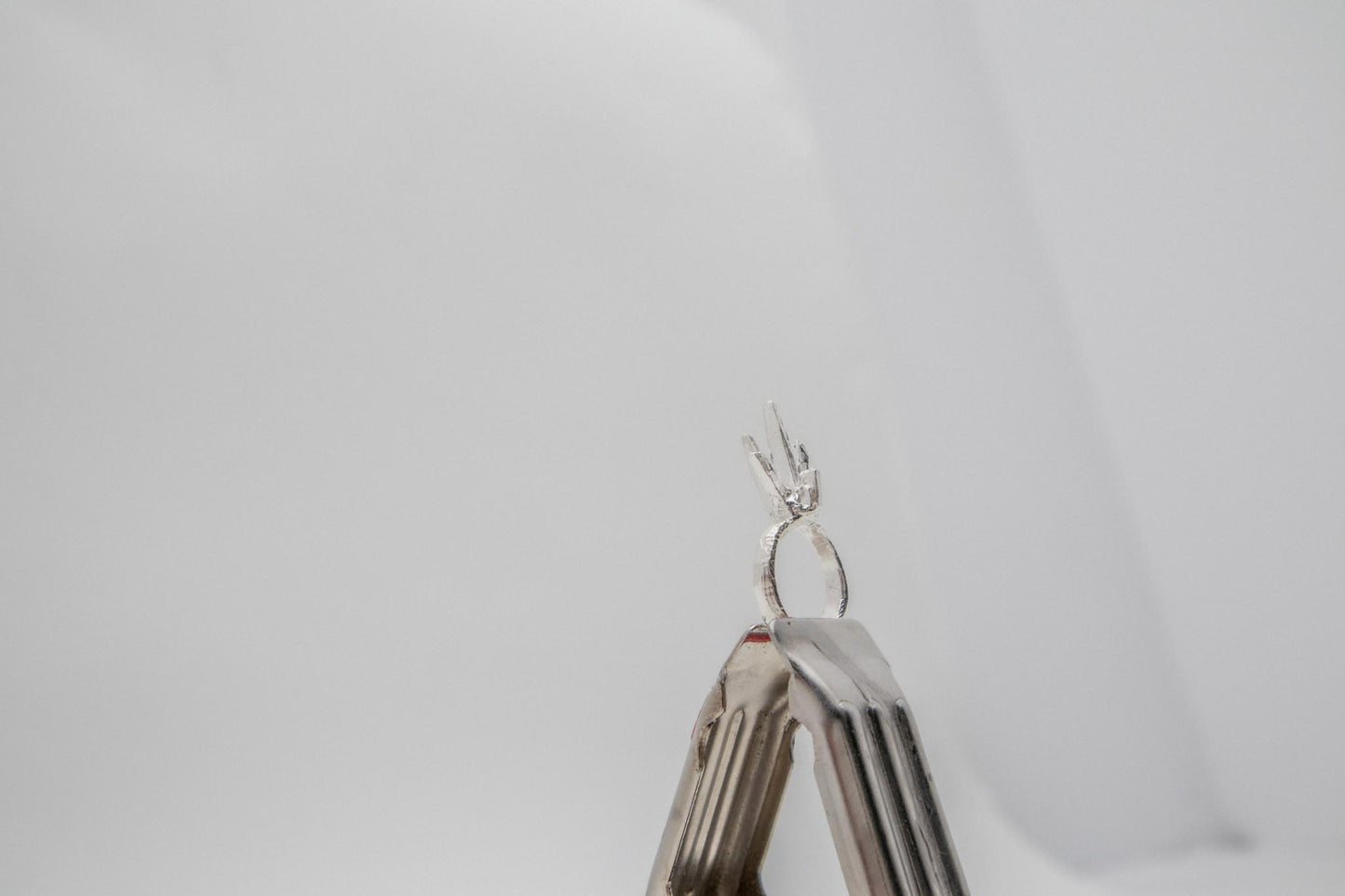 Ring 27 - Medium Crystal